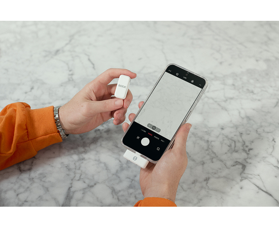 Мікрофонна радіосистема RODE Wireless Micro Lightning White