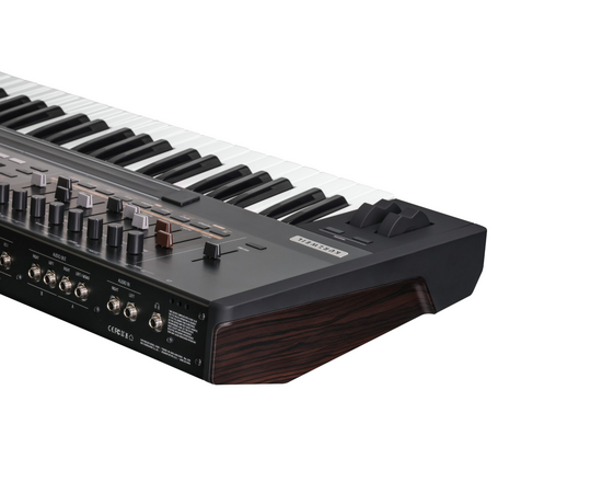 Синтезатор Kurzweil K2061