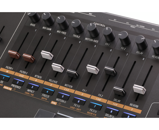 Синтезатор Kurzweil K2061