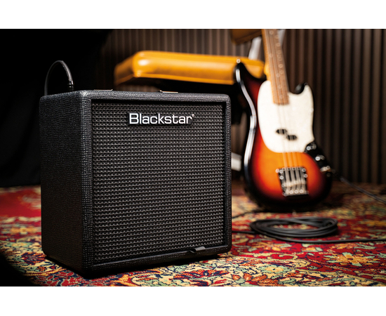 Гітарний комбопідсилювач BLACKSTAR DEBUT BASS 15