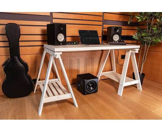 Активный студийный сабвуфер IK MULTIMEDIA iLoud Sub