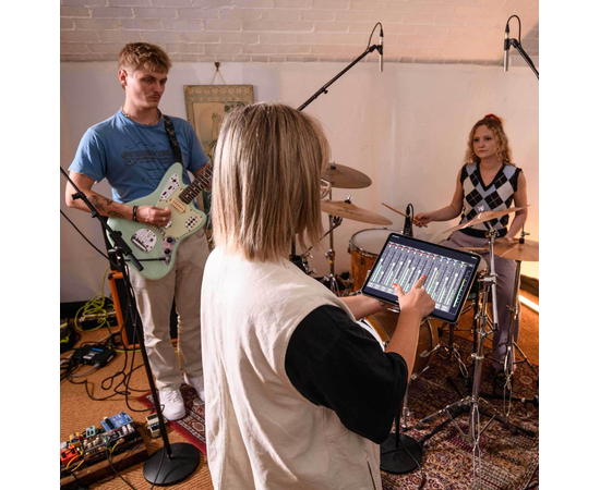 Аудиоинтерфейс FOCUSRITE Scarlett 18i20 4th Gen