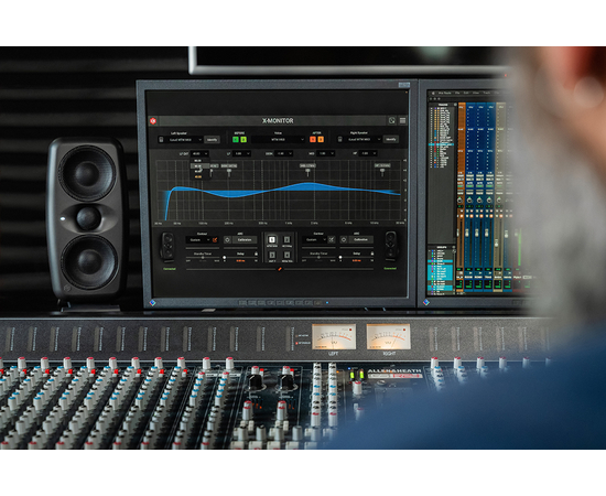 Студийные мониторы (пара) IK MULTIMEDIA iLoud MTM MKII (Pair)