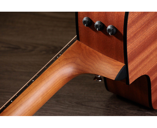 Электроакустическая гитара TAYLOR 110Ce