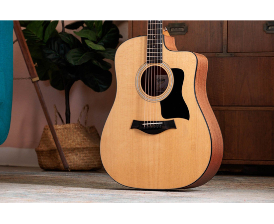 Электроакустическая гитара TAYLOR 110Ce