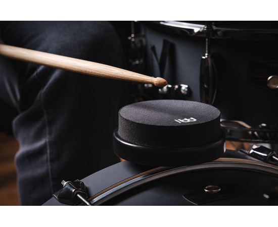 Тренировочный пэд с креплением на бас-барабан Meinl MBDMP4BK Marshmallow Black 4"