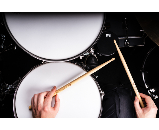 Тренировочный пэд с креплением на бас-барабан Meinl MBDMP4BK Marshmallow Black 4"